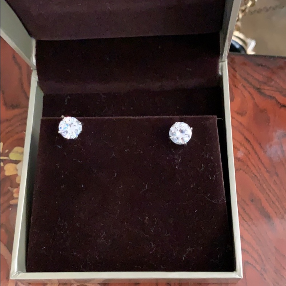 Sale ❗️CZ Nordstrom Earrings (kinda NWT)